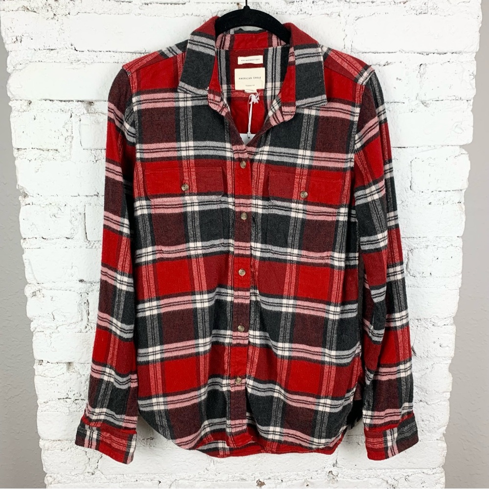 American Eagle Red Black Amazingly Soft Flannel Button Long Sleeve